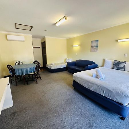 Beachport Motor Inn Bagian luar foto