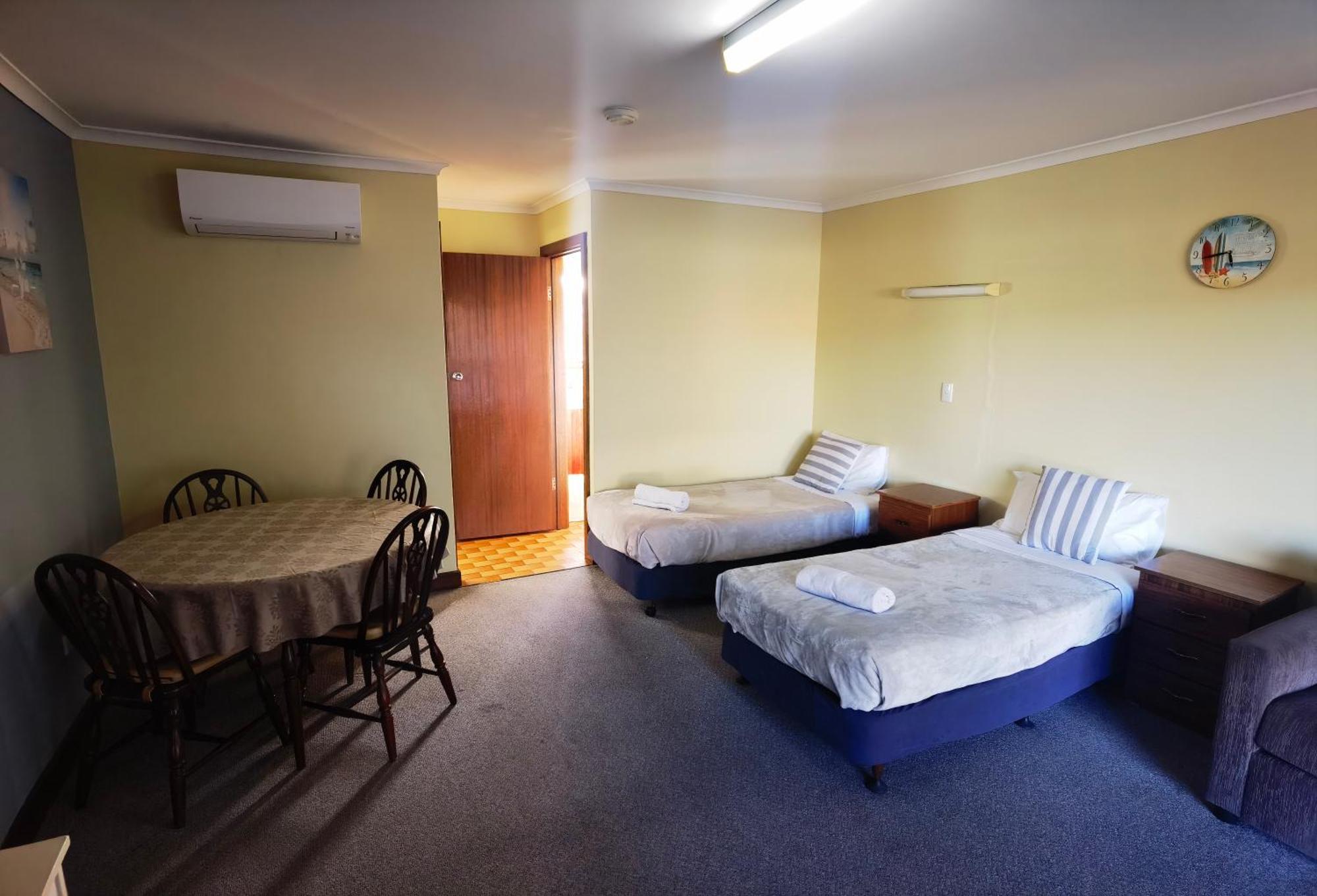 Beachport Motor Inn Bagian luar foto